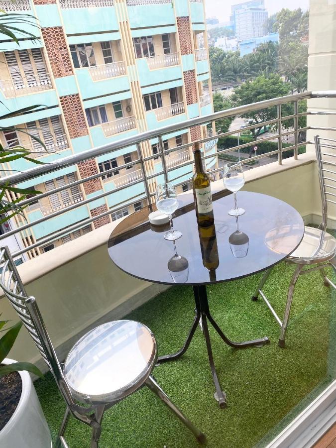 Home Away Do Quang Dau- Homestay, City Center, D1 胡志明市 外观 照片